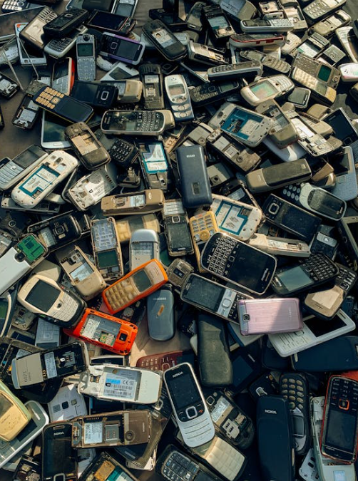 E-Waste Management Solutions and the Circular Economy