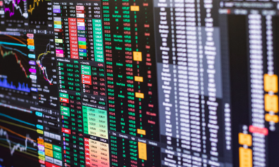 Hardware Rally Diverges From Software Stocks