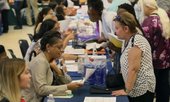 US Jobless Claims Fall to Historic Lows