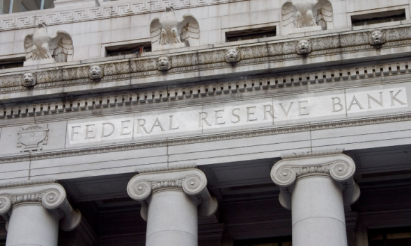 Locking in High Fixed Yields Before Fed Rate Shifts