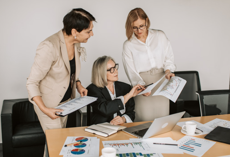 Leading Teams Through Energy and Macro Volatility