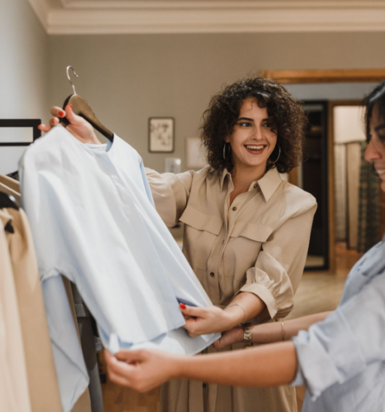 U.S. Consumer Spending Defies High Interest Rates